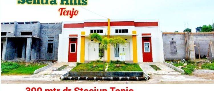 Rumah dekat Stasiun Tenjo dan Pintu tol Jambe.  1