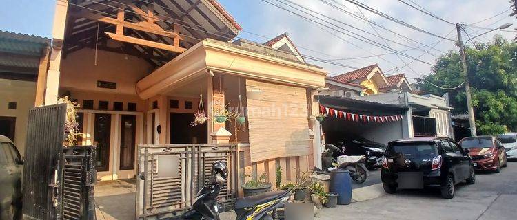 Hunian Furnished 2 Lantai Puri Krakatau Hijau 1