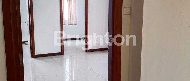 APARTEMEN WATERPLACE 3BR HADAP PTC 1