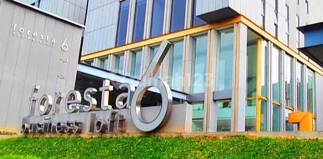 Exclusively for Rent Foresta Business Loft 6 Hook Position, Right Across from Mercedes Showroom. 1