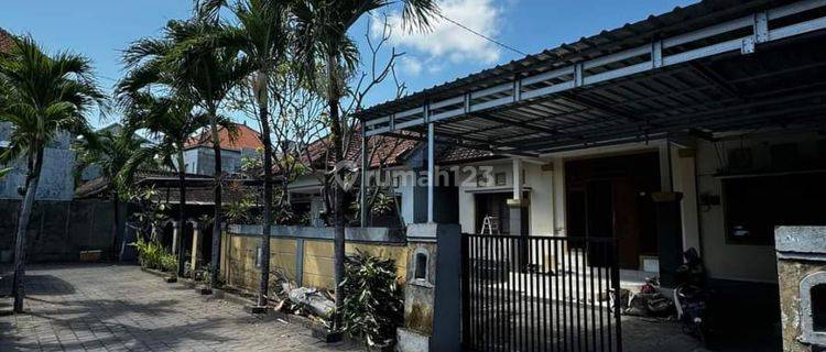 Rumah Sewa Minimal 2 Tahun 2 Kamar Lahan 200M2 Kosongan Di Renon 1