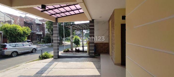 Dijual Rumah Udah Renovasi 2 Lantai Area Lippo Cikarang 1