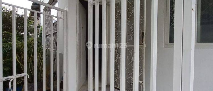 Dijual Rumah 2 Lantai Sudah Full Renovasi Lippo Cikarang  1