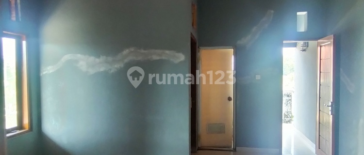 Disewakan Rumah 2 Lantai Full Furnis Akses Kawasan Kali Jati 1