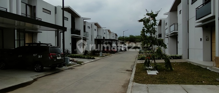For Rent New Minimalist House 3 Rooms with Area Access 1