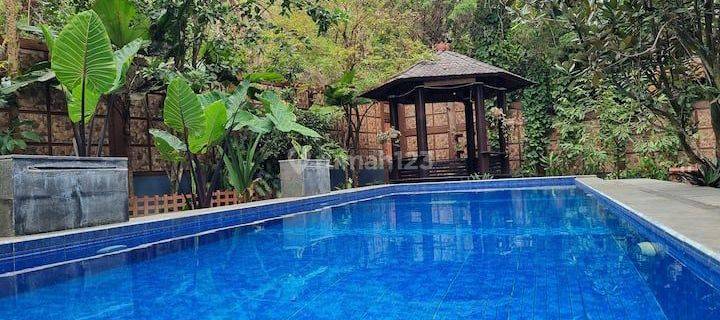 Rumah Disewa Dago Resort Bandung Full Furnished Ada Kolam Renang 1