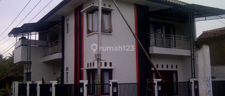Rumah Dijual di Banyuresmi Garut 4 Kamar Tidur 1