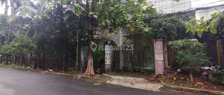 Rumah Tua Hitung Tanah Di JL Permata Safir Permata Hijau Jaksel 1