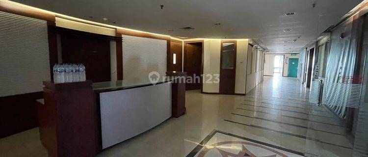 Office Space Hayam Wuruk Tower, Full 1 Lantai 1