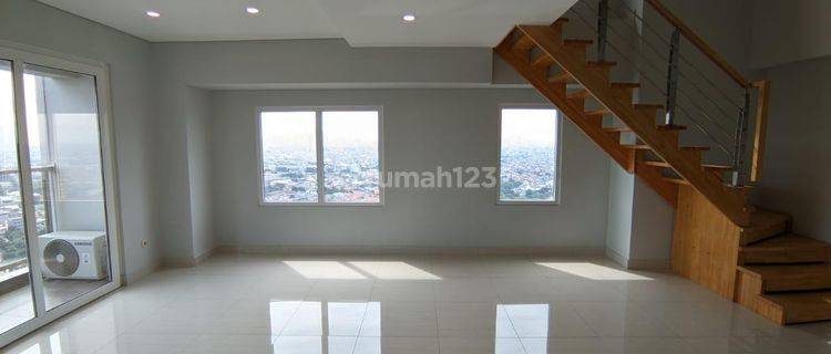 Apartement Maqna Residence 3 BR Semi Furnished 1