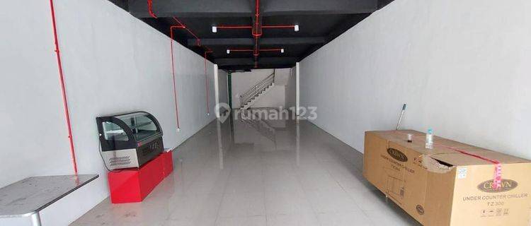 Ruko di Kemang Fasilitas Parkir Basement 90m HS 1