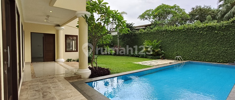 Rumah 2 Lantai di Pejaten. Ada Swimming Pool Rumah Bagus 1