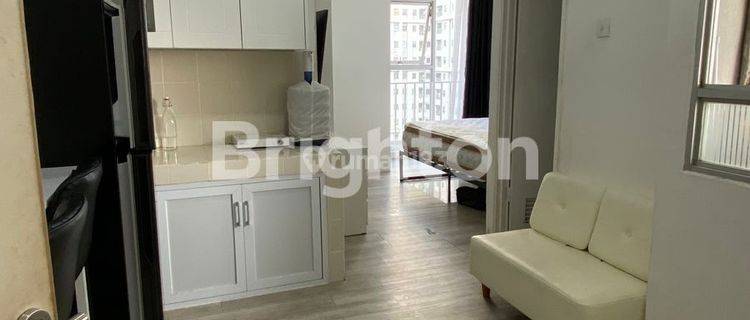 APARTEMEN SEASON CITY, UNIT SEPERTI BARU, FULL FURNISHED SEPERTI BARU, VIEW POOL 1