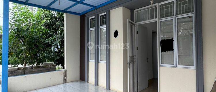  Rumah Hook Renov Siap Huni Ac Dan Granit  di Forest hill, BSD 1