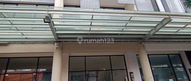 Shophouse for sale in Seminyak 1