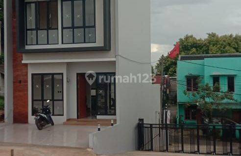 Di Jual Rumah  2 Lantai Tanpa Dp 0% Di Bintaro Jakarta Selatan 1