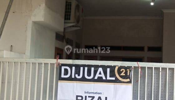 Hunian Bagus 2 Lantai Pci Blok C Siap Ditempati 1