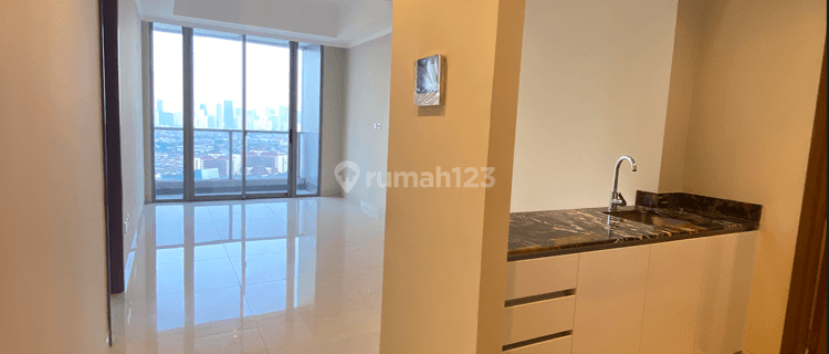 Disewakan 2+1 Bedroom Condo Semi Furnish Taman Anggrek Residence 1