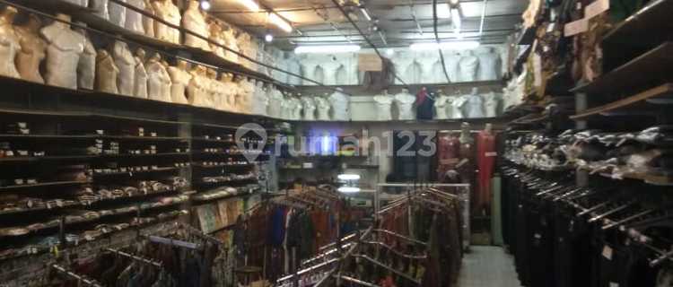 2-Story Shophouse Suitable for Any Business in Otista 1