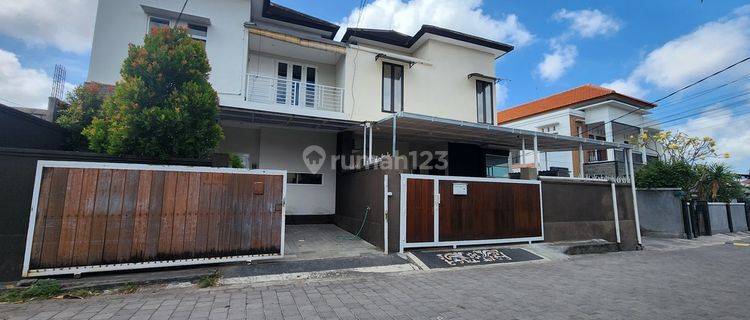 Dijual rumah siap pakai di Padang Sambian, Denpasar 1