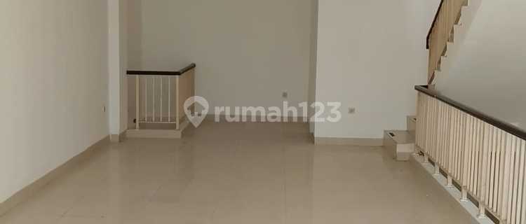 Shop House for Rent Green Lake City Crown Shop House 1