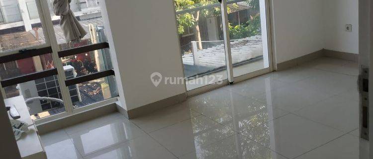 Disewakan Rumah Residence One Serpong  1