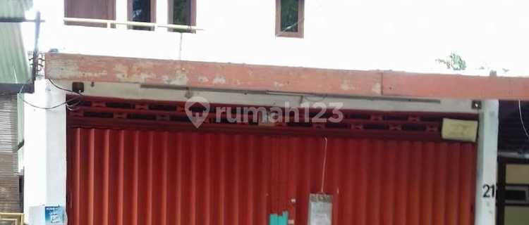 Rumah Semolowaru Disewakan 1