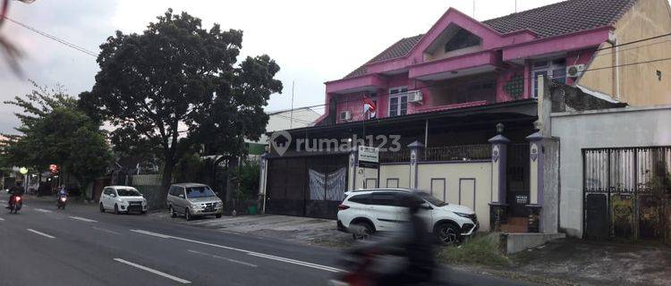 Rumah radjiman laweyan dekat pusat kota Solo 1