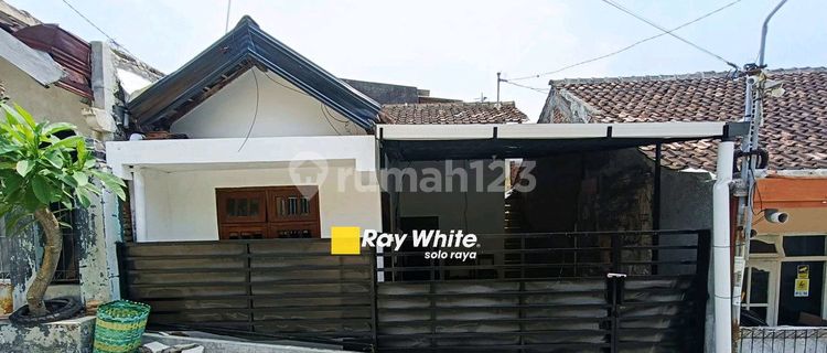 Rumah Wonorejo Gondangrejo Dekat Ndalem Kopi  1