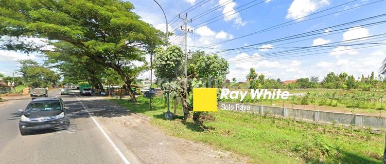 Land on Solo Sragen Main Road Near Toll Gate 1
