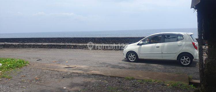 For Sale Land Beach Front In Jasri,araoud Is Villa And Restauran  1