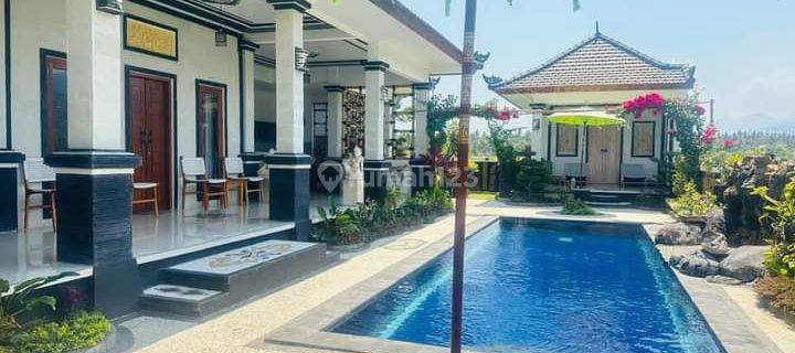 FOR SALE villa 3 br just 500 meter to the beach and Close to central Lovina  1