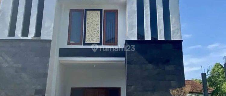 Rumah 2 Lantai Minimalis Dalam Cluster Modern Di Kota Tabanan  1