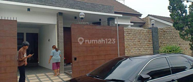 Rumah Deltasari Indah 2Lt Luas 180m2 1