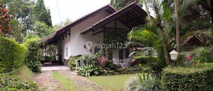 Villa 1m-An Terbaik Di Grand Trawas Sudah Full Furnish 1