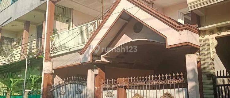 Rumah Manukan Lor Shm 2 Lantai Butuh Renovasi 1