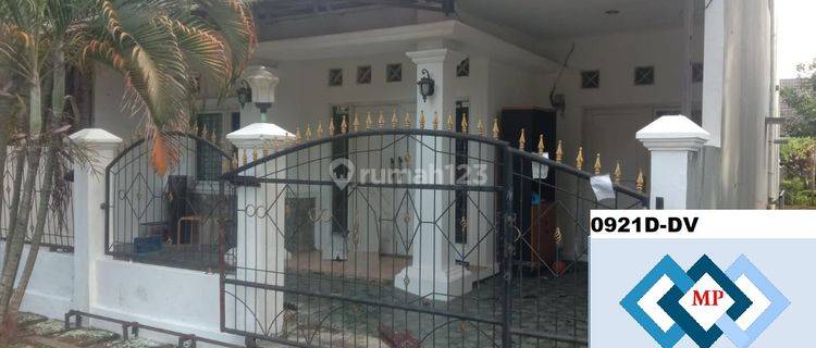 Rumah bagus siap huni di Vila Nusa Indah 1