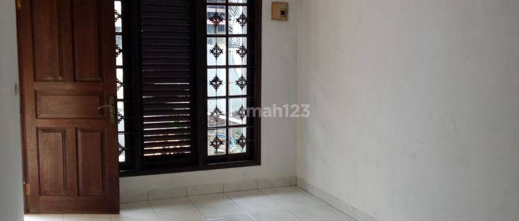 Disewakan Rumah Di Cipinang Elok 2 Jakarta Timur 1