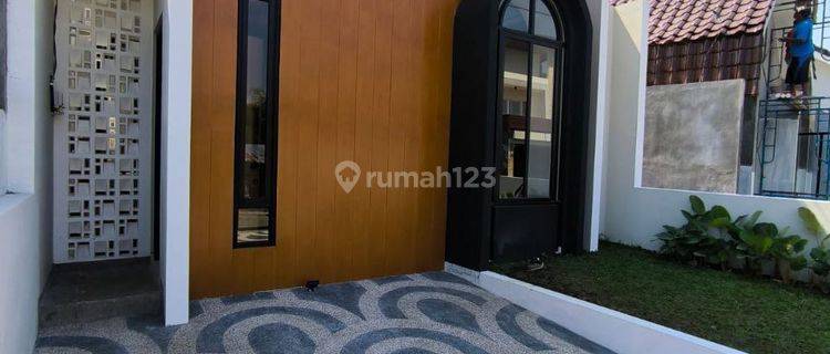 X033 Rumah Baru Full Furnished Super Cantik Hanya 1,2M An  1