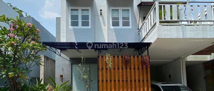 Disewakan Rumah Dalam Townhouse Di Lebak Bulus Jakarta Selatan.
 1