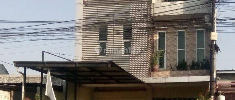 Gedung Kantor 4 Lantai Dijual Cepat di Pekayon Bekasi 1