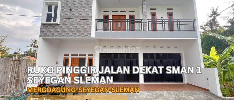 Ruko Pinggir Jalan Seyegan View Indah Jalan Papasan Lebar 1