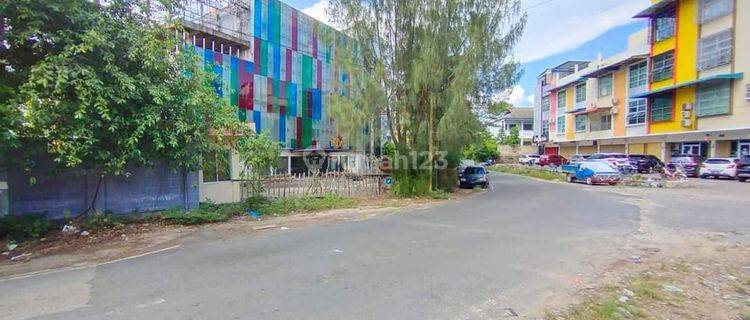 DI JUAL HOTEL & KTV  DI NAGOYA BATAM PLUS ISINYA 1