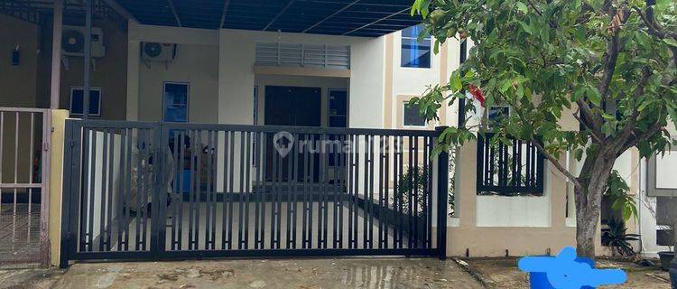 Dijual murah rumah 2 lantai  full renovasi  di bona vista batam  1