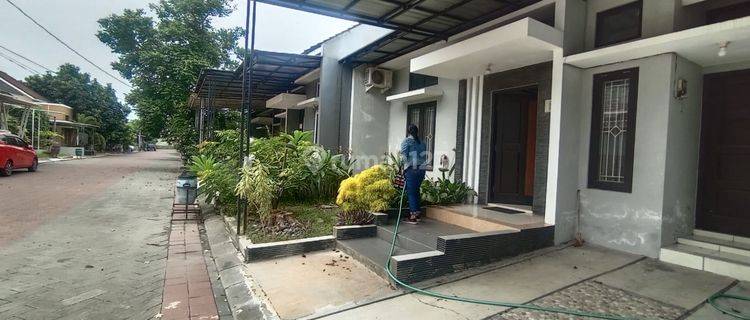 Disewakan Rumah di Cluster Kertonatan, Kartasura 1