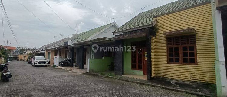 Dijual Rumah di Komplek One Gate Kwarasan,grogol, Dekat Solo Baru 1