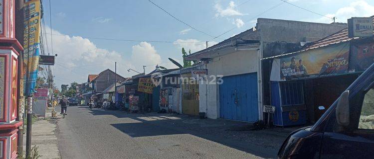 Dijual Rumah di Cemani, Sukoharjo,kawasan Ramai Akses Jalan Lebar 1