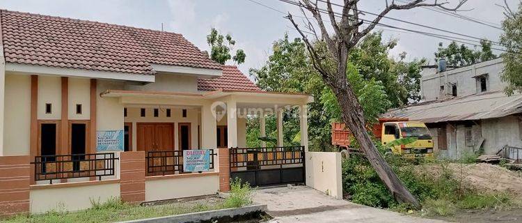 Dijual Rumah Baru Belum Pernah Dihuni di Bulakrejo, Sukoharjo 1