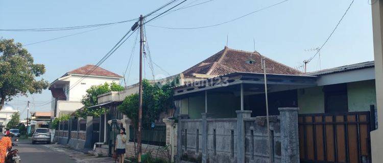 Dijual Rumah di Kawasan Pemukiman Mojosongo, Jebres, Solo 1