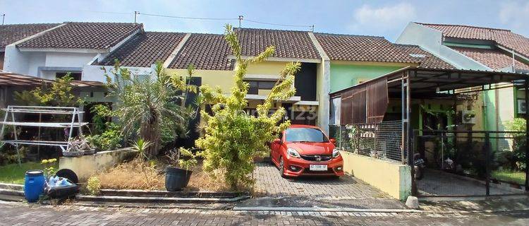 Dijual Rumah Murah di Perumahan One Gate di Singopuran, Kartasura 1